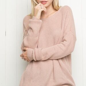 Brandy Melville Ollie Drop Shoulder Crewneck Sweater in Blush Pink (OS/S/M)